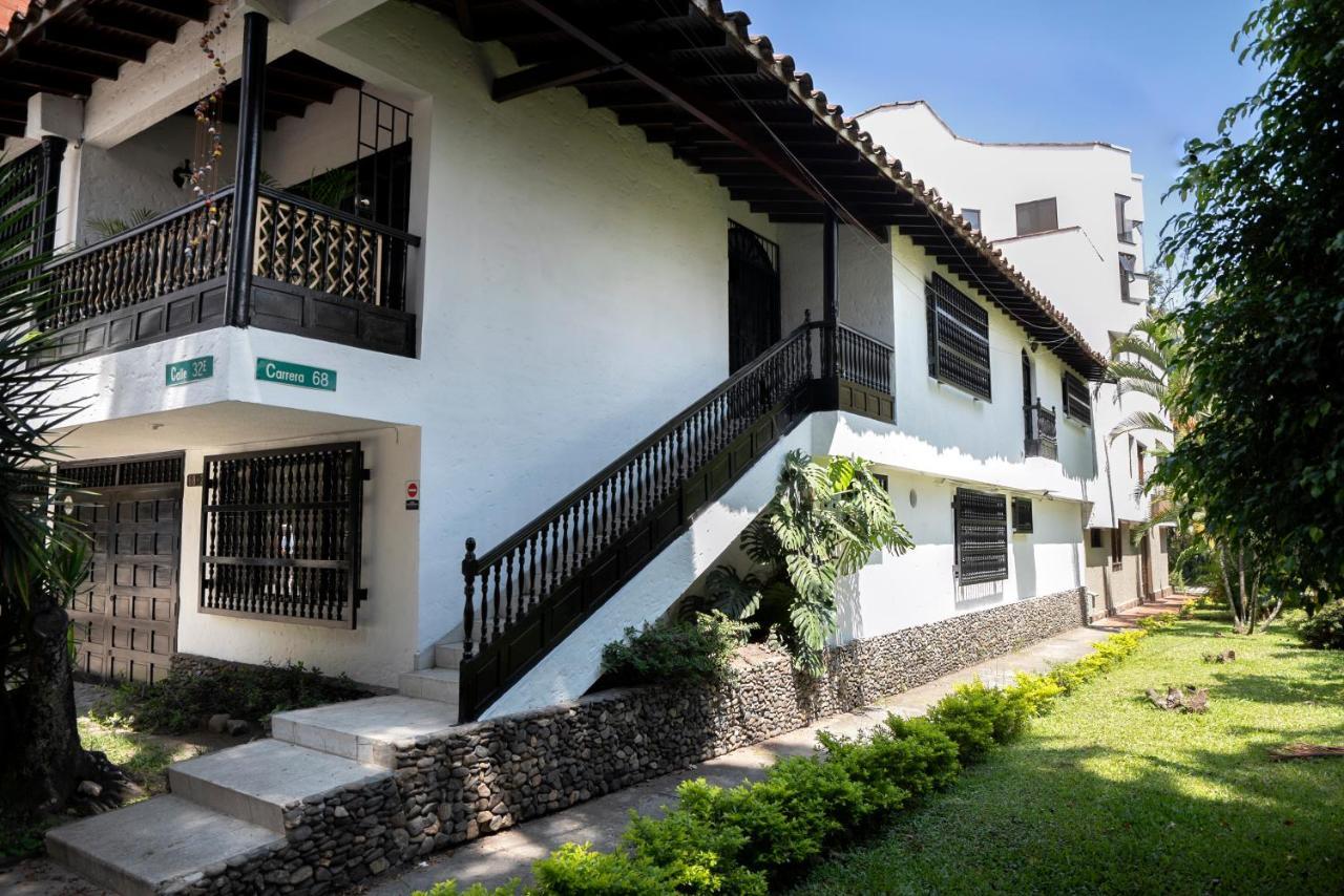 Casa Rosales Otel Medellín Dış mekan fotoğraf