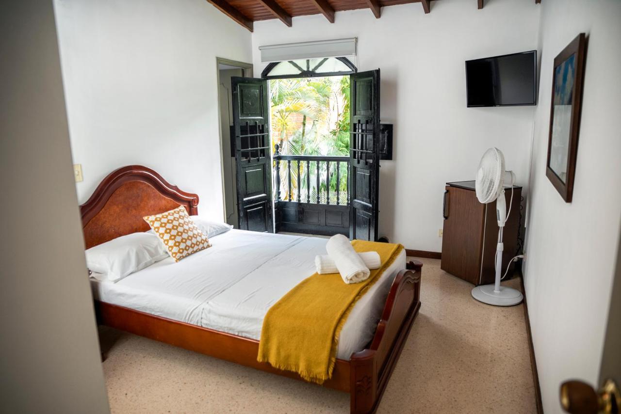 Casa Rosales Otel Medellín Oda fotoğraf