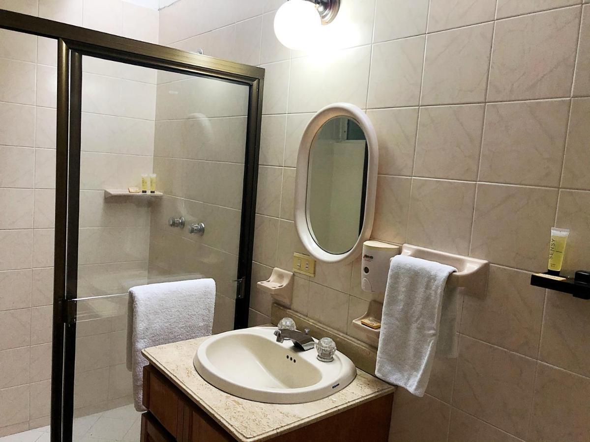 Casa Rosales Otel Medellín Dış mekan fotoğraf